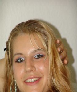 <p class='ppt-number'> 09005 66 55 50 664</p><p class='ppt-pricing-de'>1,99 Euro/Min. im dt. Festnetz - Mobilnetz ggf. abweichend</p>